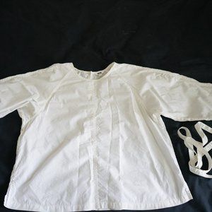 Uniqlo U flowy & versatile white/cream blouse XS